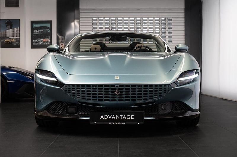 Gebraucht Ferrari Roma 620 PS (456 kW) 2024 Blau Cabrio