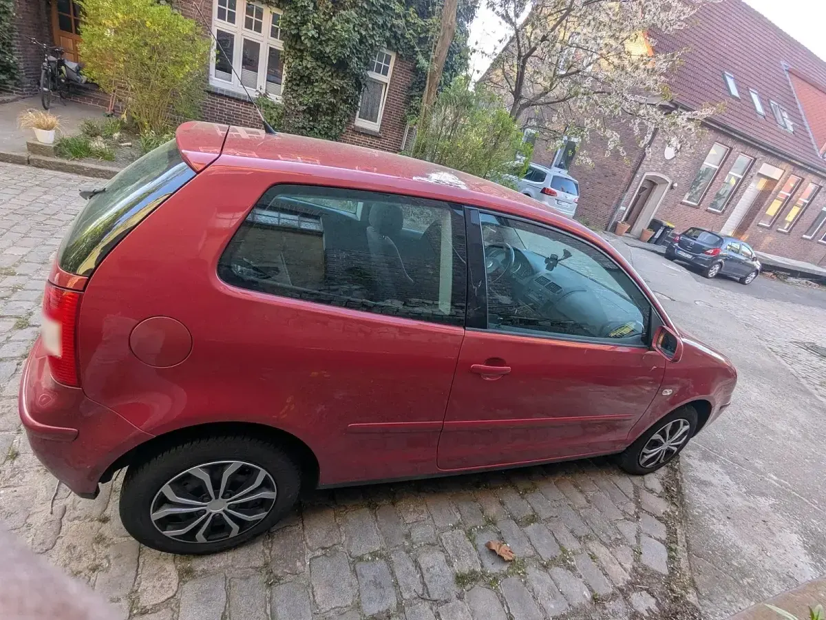 Gebraucht VW Polo 75 PS (55 kW) 2003 Rot Kleinwagen