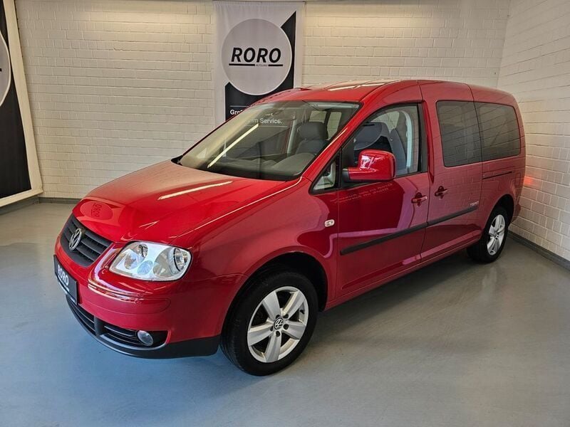 Gebraucht VW Caddy Maxi Team 102 PS (75 kW) 2010 Rot Van / Kleinbus