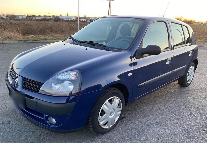 Gebraucht Renault Clio II 58 PS (42 kW) 2003 Blau Kleinwagen