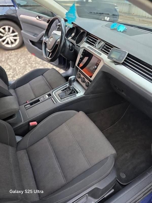 Second-hand VW Passat 150 CP (110 kW) 2019 Albastru Break