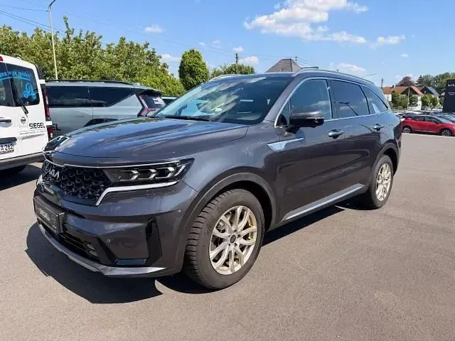 Gebraucht Kia Sorento Spirit 193 PS (141 kW) 2024 Grau SUV