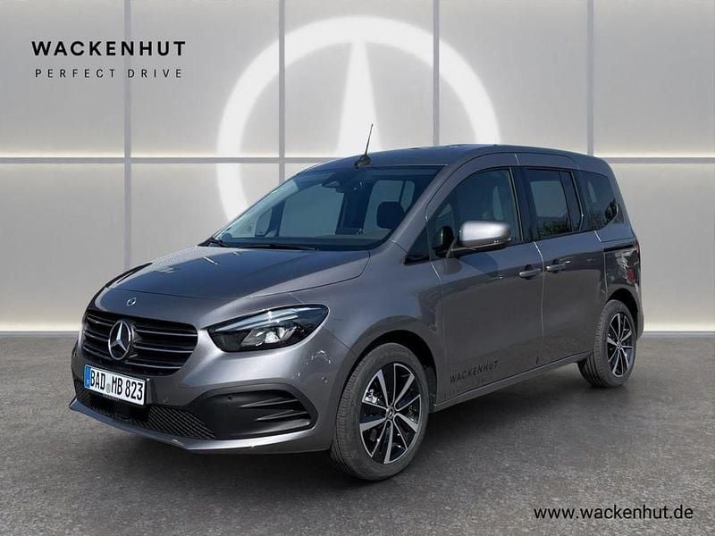 Grau Gebraucht 2025 Mercedes T180 Progressive Van / Kleinbus | 28.900 € (Guter Preis) - Bild 1/4