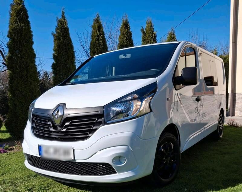 Weiß Gebraucht 2018 Renault Trafic Van | 17.490 € - Bild 1/4