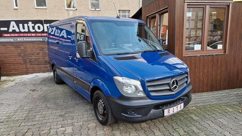 Blau Gebraucht 2016 Mercedes Sprinter Van | 14.980 € (Guter Preis) - Bild 1/4