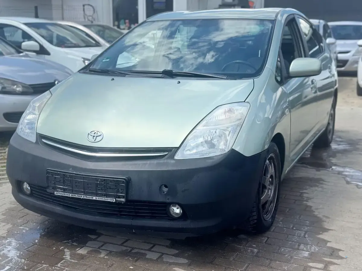 Gebraucht Toyota Prius Sol 77 PS (56 kW) 2007 Grün Kleinwagen