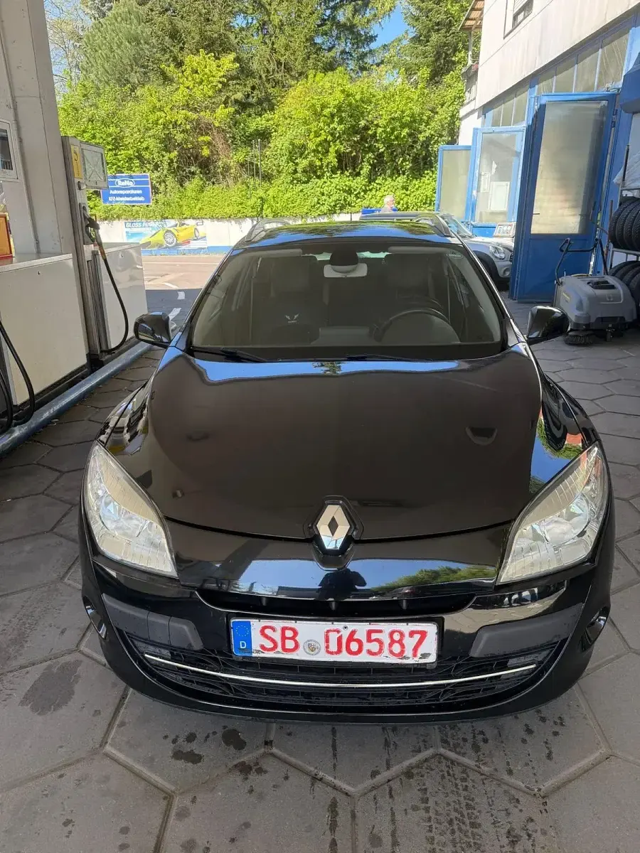 Second-hand Renault 19 130 CP (95 kW) 2011 Negru Break
