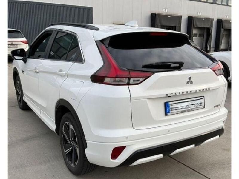 Gebraucht Mitsubishi Eclipse Cross Plus 188 PS (138 kW) 2022 S) (weiss SUV