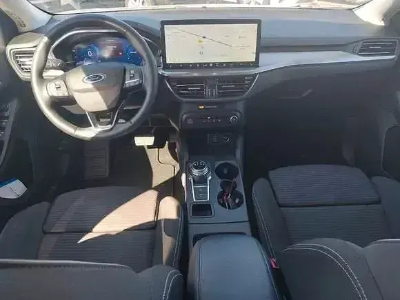 Gebraucht Ford Focus Titanium X 116 PS (85 kW) 2023 Silber Kombi