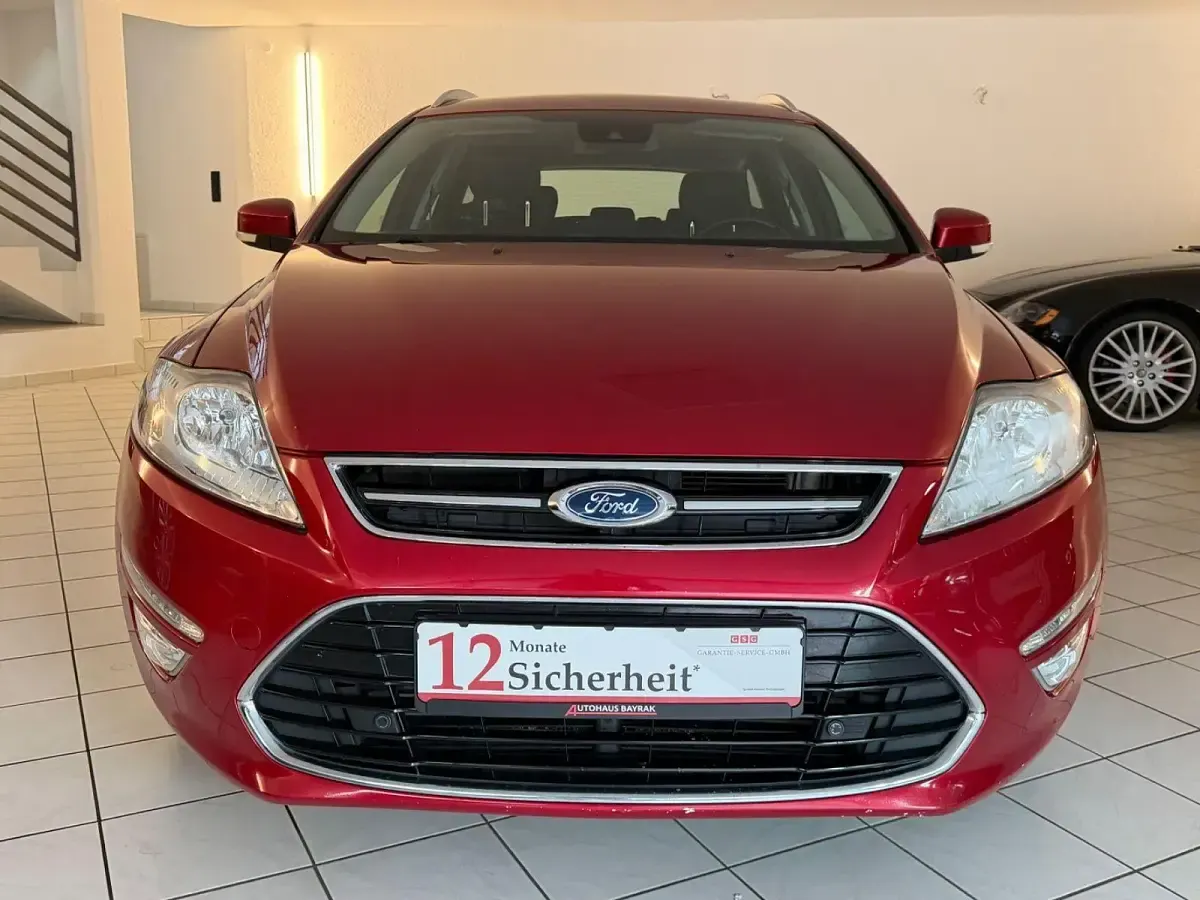 Gebraucht Ford Mondeo S 163 PS (119 kW) 2014 Rot Kombi