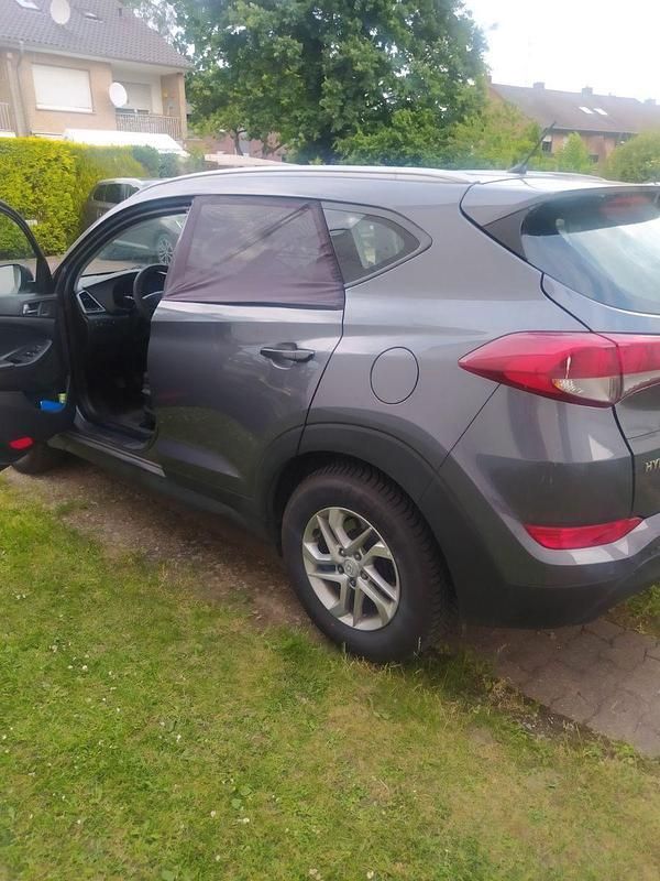 Gebraucht Hyundai Tucson Classic 116 PS (85 kW) 2016 Grau SUV