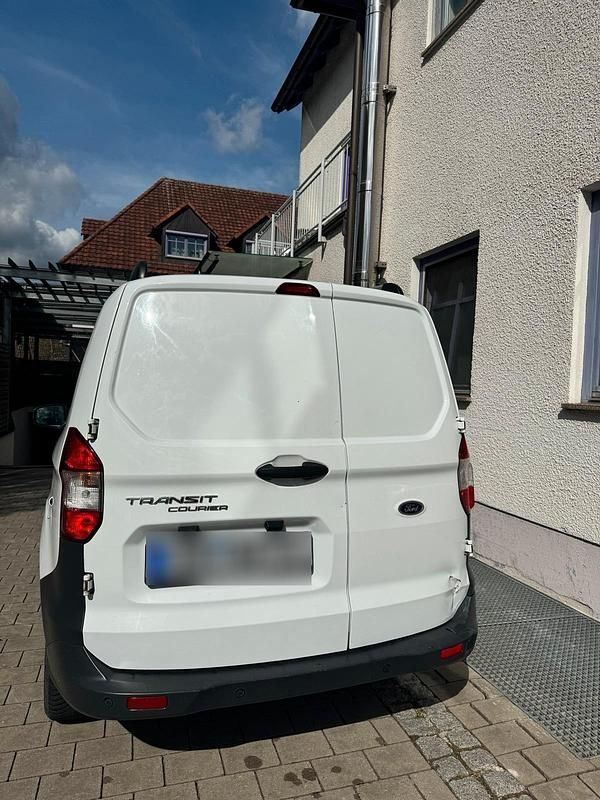 Second-hand Ford Transit 101 CP (74 kW) 2019 Alb Berlinǎ