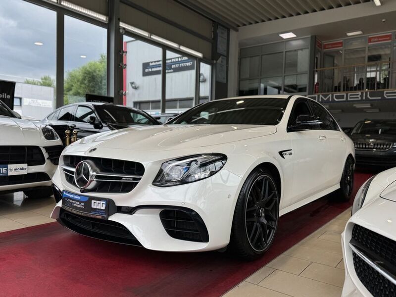 Gebraucht Mercedes E63S AMG AMG 612 PS (450 kW) 2018 Weiß Limousine