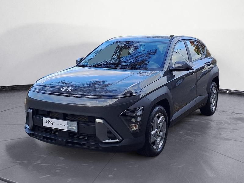 Grau Gebraucht 2025 Hyundai Kona Select SUV | 23.260 € (Superpreis) - Bild 1/4