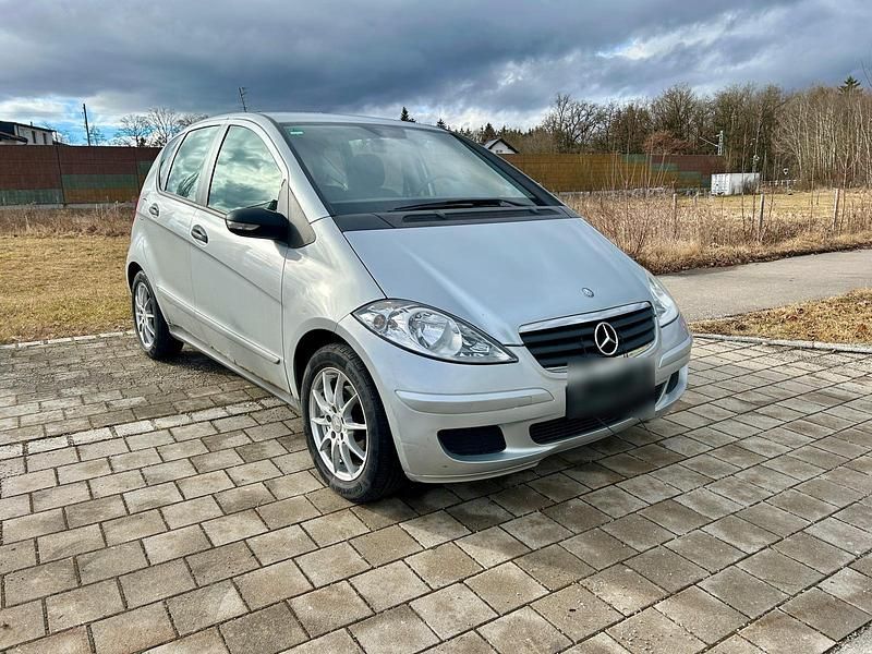 Gebraucht Mercedes A150 95 PS (69 kW) 2005 Silber Kleinwagen