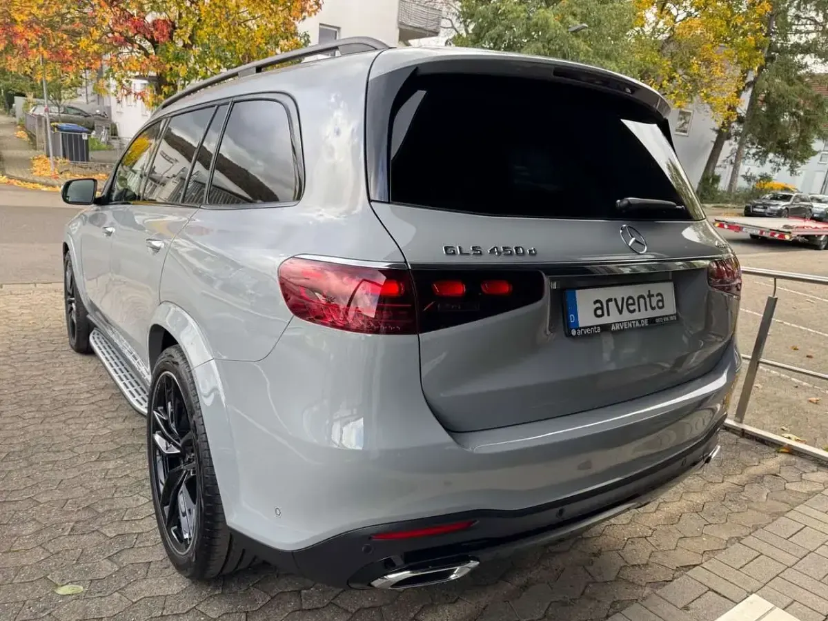 Neu Mercedes GLS450 AMG 367 PS (269 kW) 2026 Manufaktur alpine grey SUV