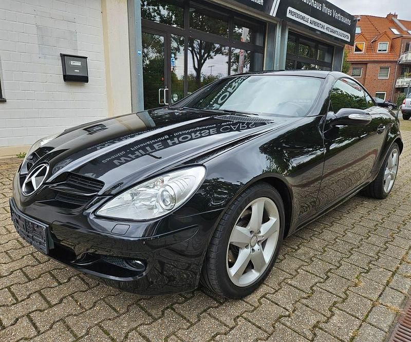Gebraucht Mercedes SLK280 231 PS (169 kW) 2007 Schwarz Cabrio