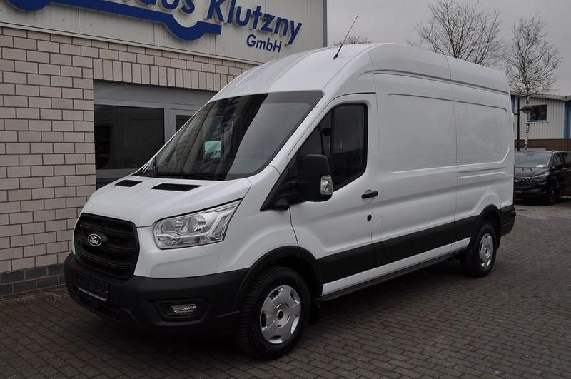 Gebraucht Ford Transit Trend 131 PS (96 kW) 2024 Schwarz Limousine