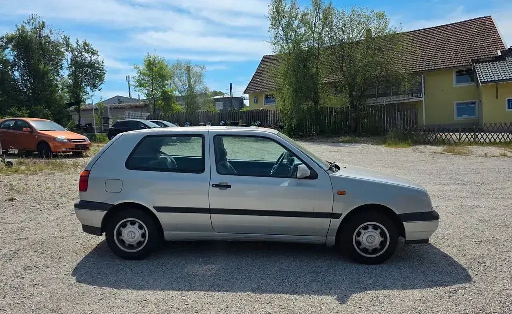 Gebraucht VW Golf III 75 PS (55 kW) 1995 Grau Kleinwagen