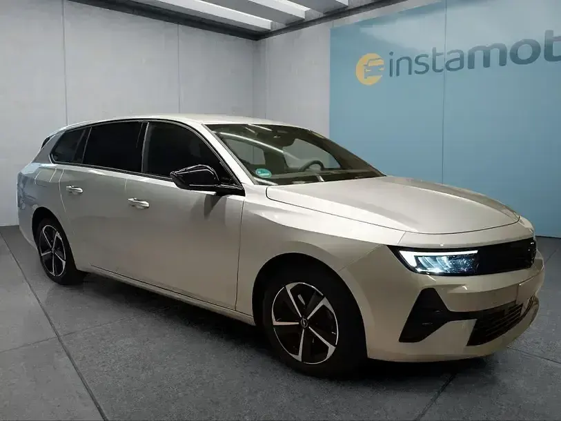 Gebraucht Opel Astra 131 PS (96 kW) 2024 Grau Kleinwagen
