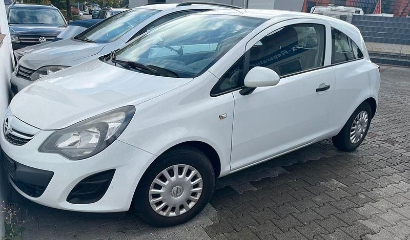 Weiß Gebraucht 2014 Opel Corsa Kleinwagen | 1.850 € (Guter Preis) - Bild 1/4