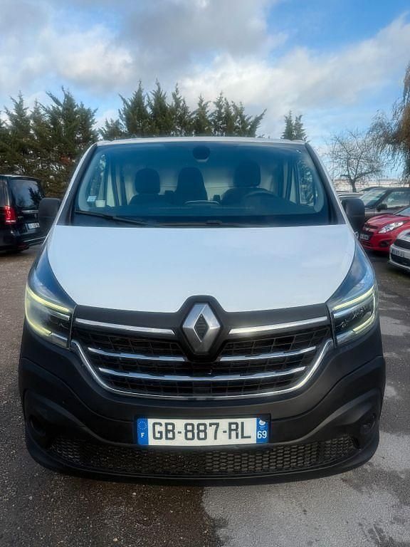 Weiß Gebraucht 2021 Renault Trafic Van / Kleinbus | 13.499 € (Superpreis) - Bild 1/4
