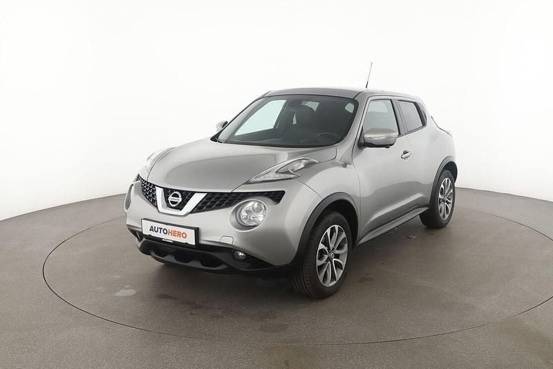 Grau Gebraucht 2017 Nissan Juke Tekna SUV | 14.240 € (Teuer) - Bild 1/3