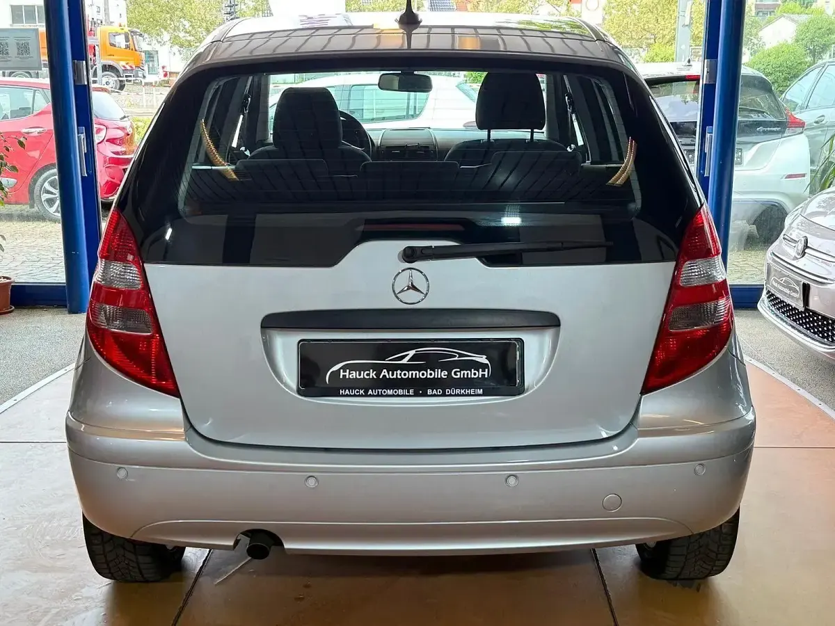 Gebraucht Mercedes A150 95 PS (69 kW) 2008 Silber Limousine