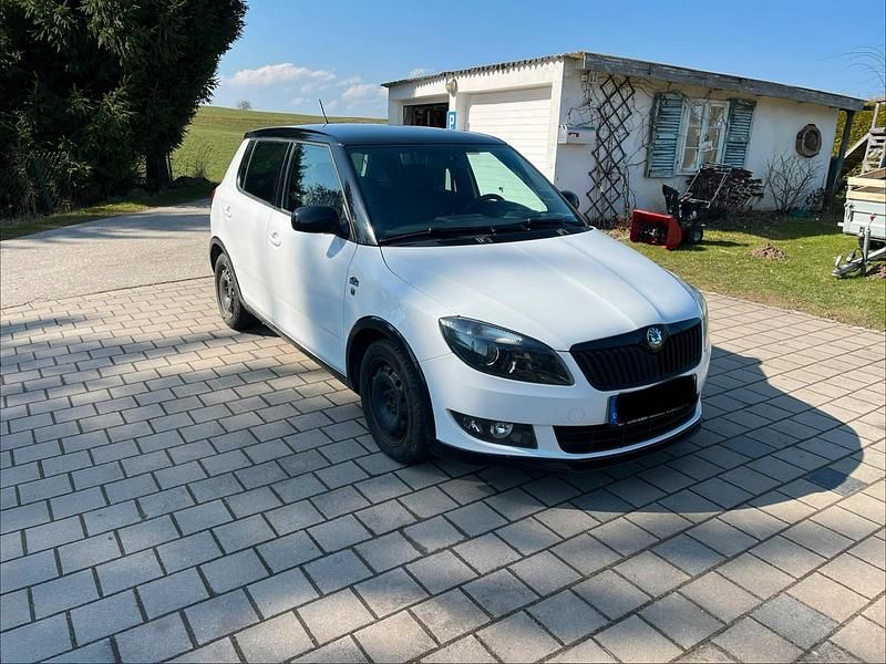 Gebraucht Skoda Fabia Monte Carlo 66 PS (48 kW) 2012 Weiß Kleinwagen