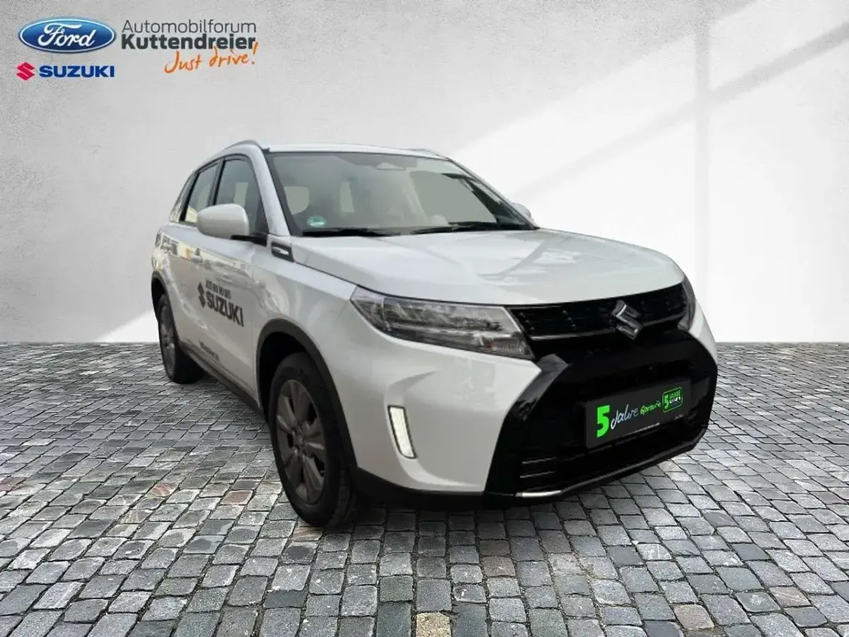 Neu Suzuki Vitara Comfort+ 116 PS (85 kW) 2026 Cool white pearl SUV