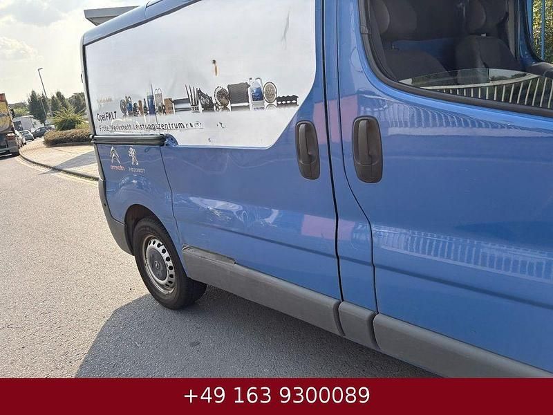 Gebraucht Opel Vivaro 145 PS (106 kW) 2007 Blau Van / Kleinbus