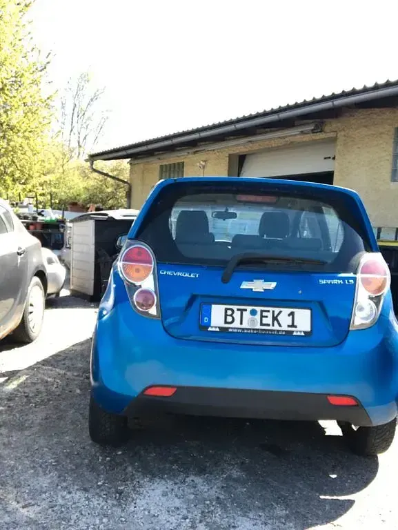 Gebraucht Chevrolet Spark 68 PS (50 kW) 2010 Blau Kleinwagen