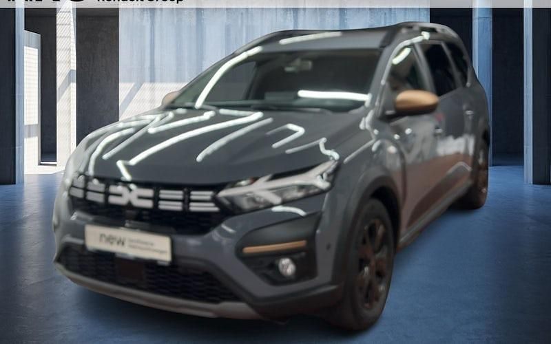 Gebraucht Dacia Jogger Extreme 111 PS (81 kW) 2024 Grau Van / Kleinbus