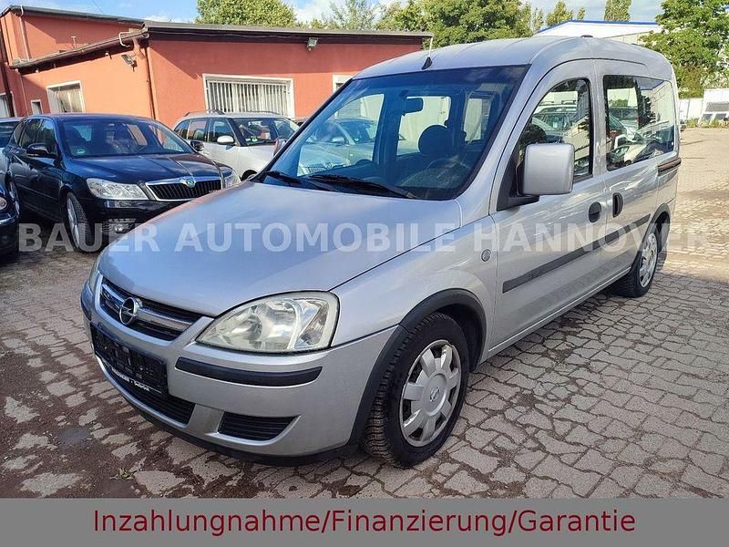 Silber Gebraucht 2003 Opel Combo Van / Kleinbus | 3.299 € (Etwas zu teuer) - Bild 1/4