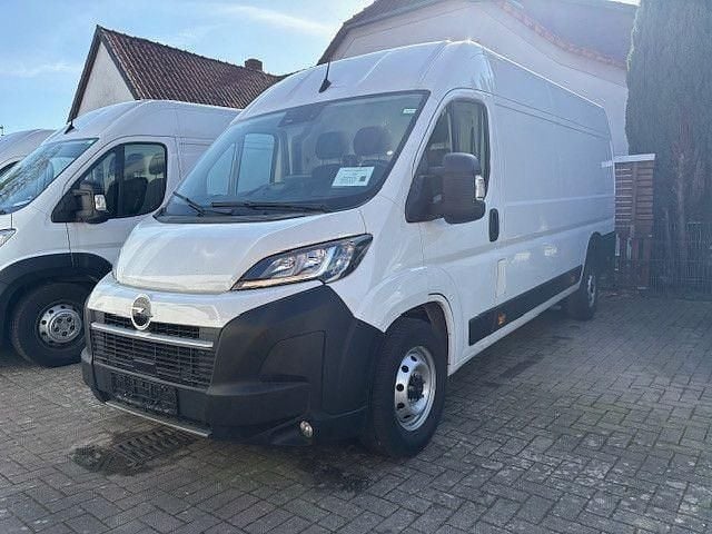 Gebraucht Opel Movano 140 PS (102 kW) 2024 Weiß Van