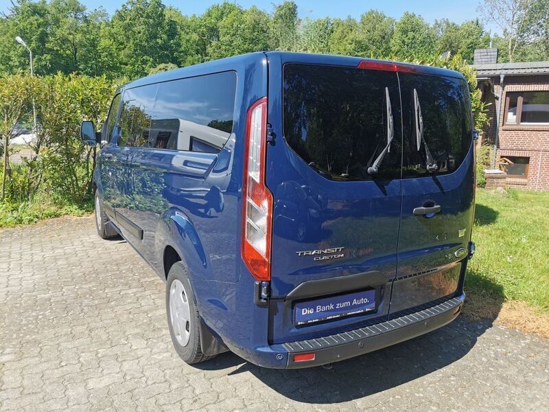 Second-hand Ford Transit 105 CP (77 kW) 2019 Albastru Break