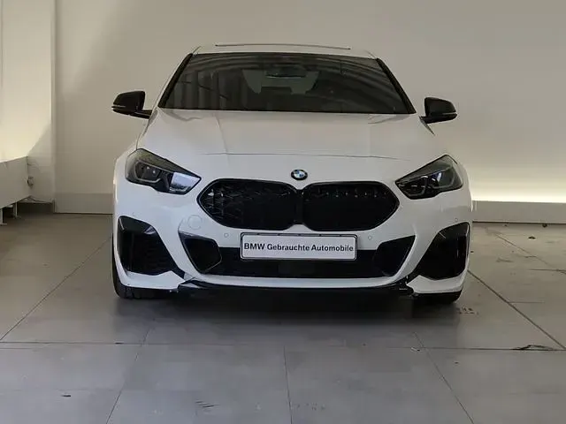 Używany BMW M235 Performance 306 KM (225 kW) 2022 Biały Coupe