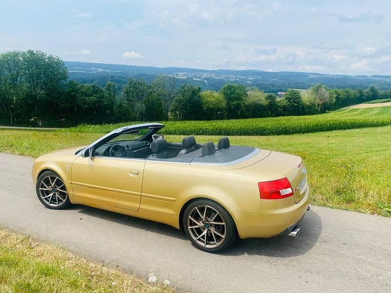 Gebraucht Audi S4 Cabriolet Sport 344 PS (253 kW) 2004 Gold Cabrio