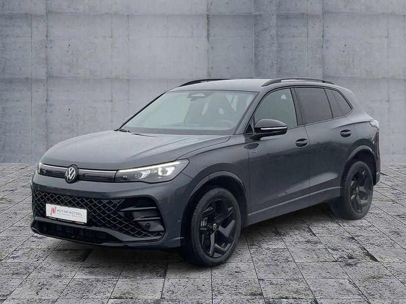 Grau Neu 2025 VW Tiguan R-line SUV | 56.370 € (Etwas zu teuer) - Bild 1/4