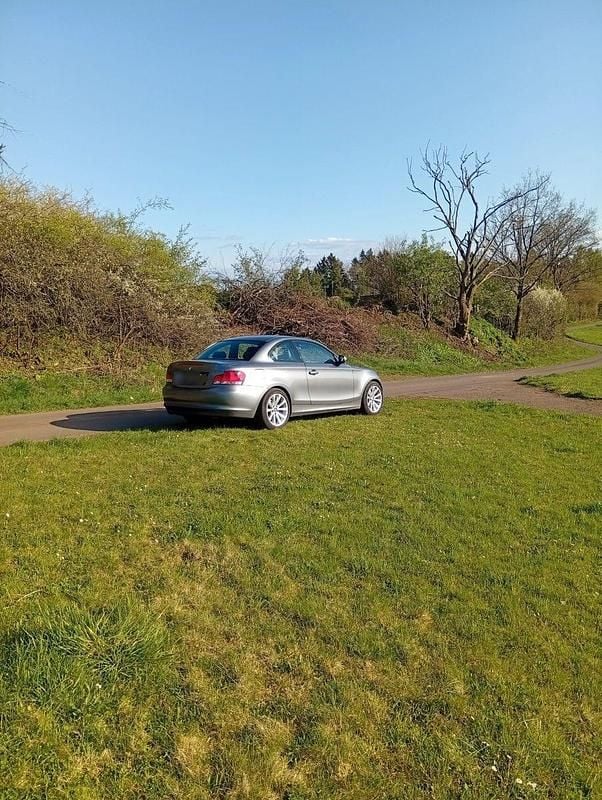 Gebraucht BMW 120 Coupé 170 PS (125 kW) 2010 Grau Coupé