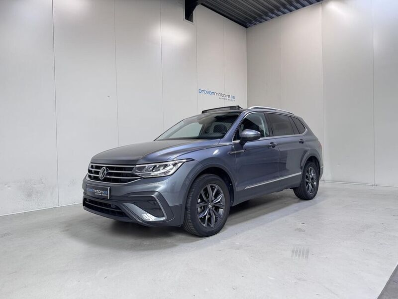 Grau Gebraucht 2023 VW Tiguan Allspace SUV | 31.990 € (Superpreis) - Bild 1/4