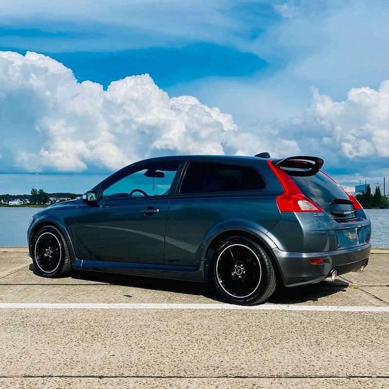 Gebraucht Volvo C30 Summum 230 PS (169 kW) 2007 Grau Kleinwagen