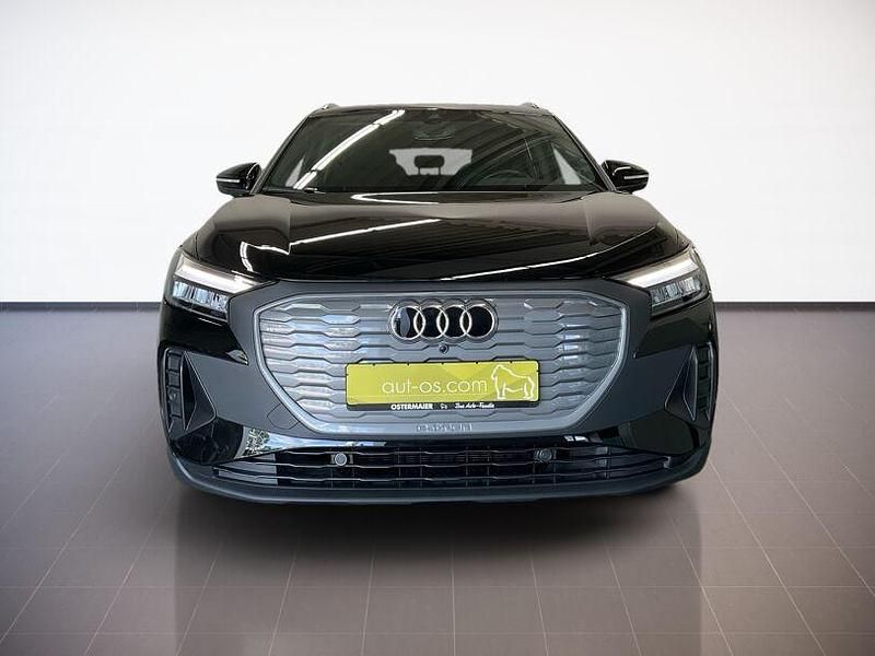 Gebraucht Audi Q4 e-tron Comfort 125 kW (170 PS) 2022 Schwarz SUV