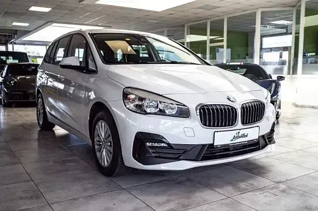 Gebraucht BMW 218 Gran Tourer Performance 140 PS (102 kW) 2019 Weiß Van / Kleinbus