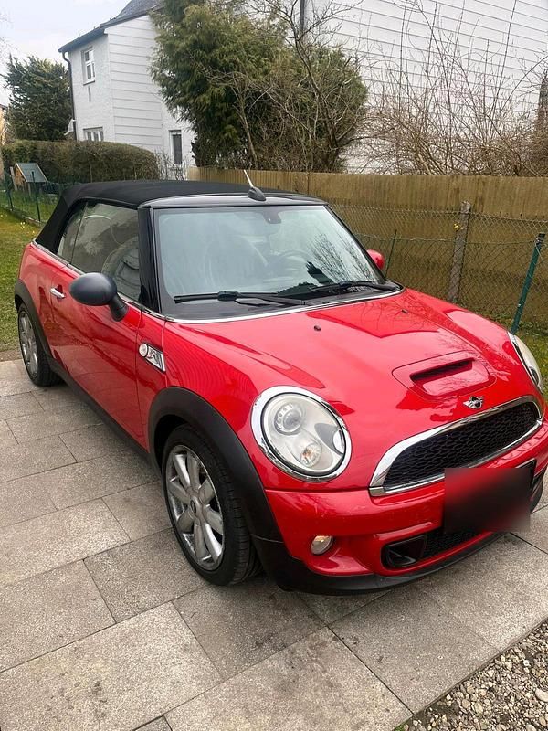 Gebraucht Mini Cooper S Cabriolet 184 PS (135 kW) 2011 Rot Cabrio