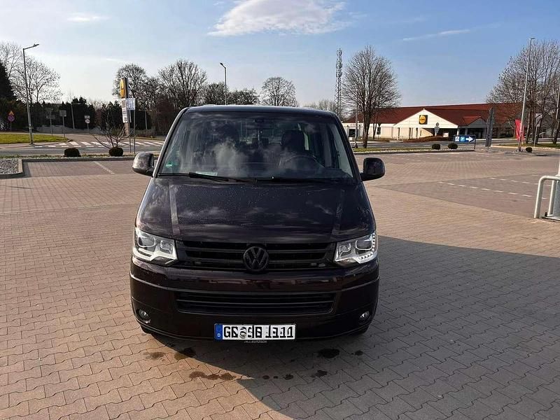 Second-hand VW Multivan 140 CP (102 kW) 2015 Mov Monovolum
