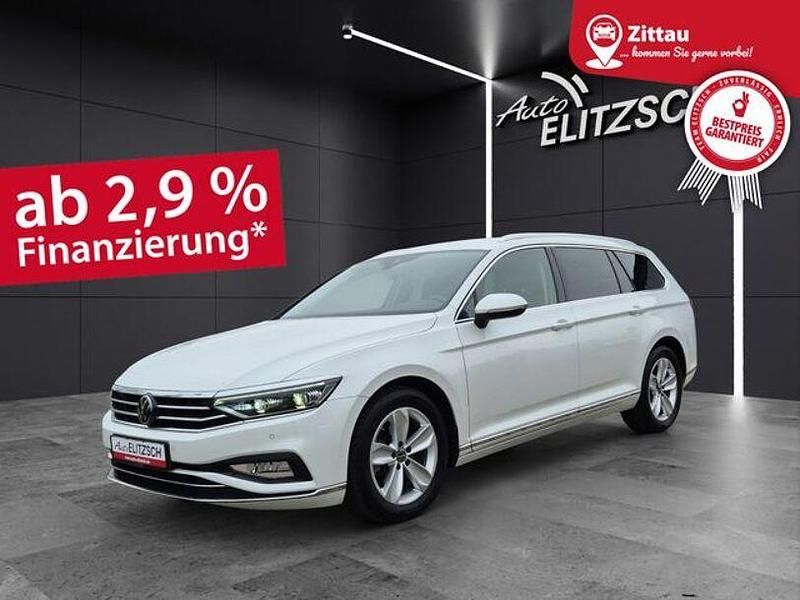 Gebraucht VW Passat Elegance 150 PS (110 kW) 2022 Oryxweiß perlmutteffekt Kombi