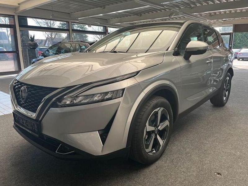 Silber Gebraucht 2023 Nissan Qashqai 360º SUV | 24.990 € (Fairer Preis) - Bild 1/4