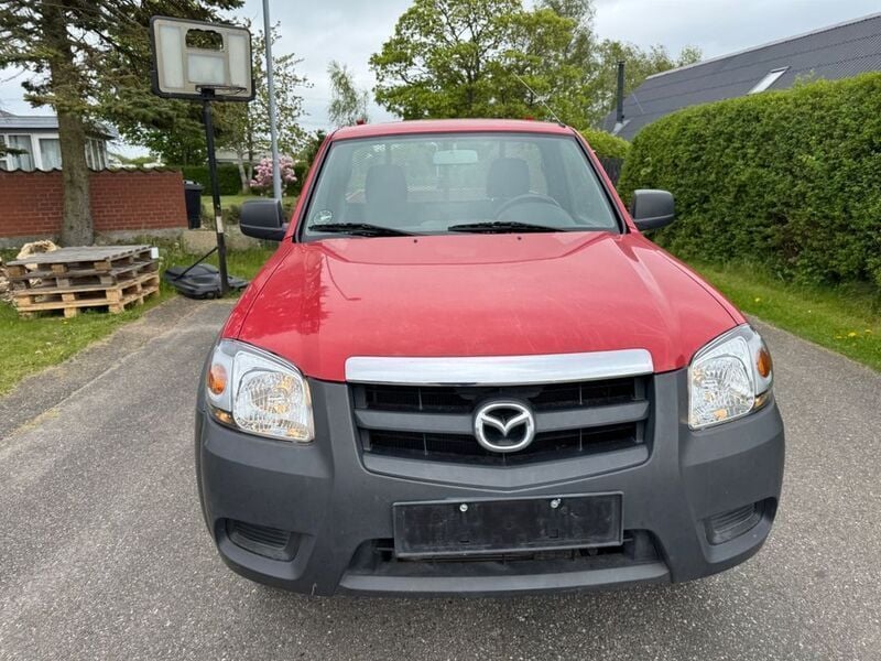 Rot Gebraucht 2009 Mazda BT-50 Abholung | 7.800 € (Etwas zu teuer) - Bild 1/4