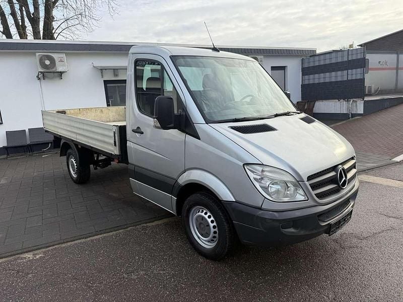 Gebraucht Mercedes Sprinter 129 PS (94 kW) 2008 Violettblau Van